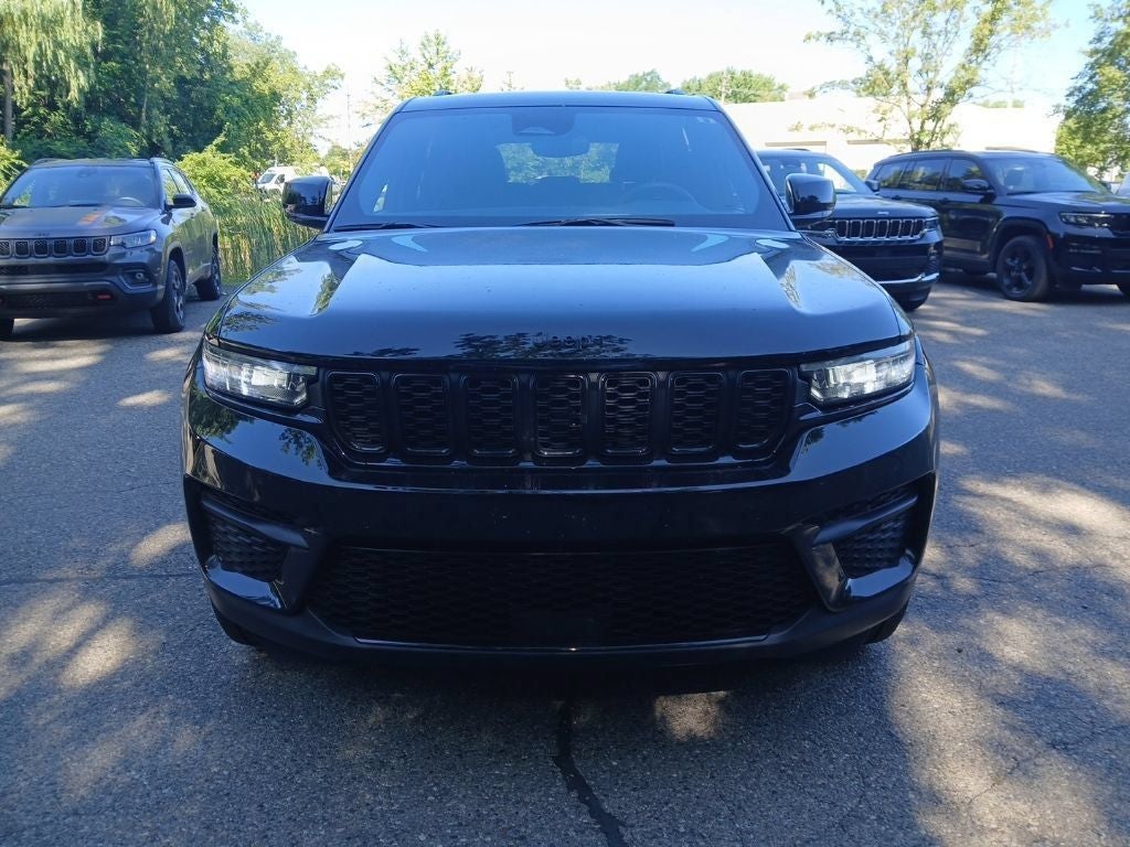 jeep grand cherokee 2024 1C4RJHAG6RC255598 image jeep grand cherokee 2024 1C4RJHAG6RC255598 image